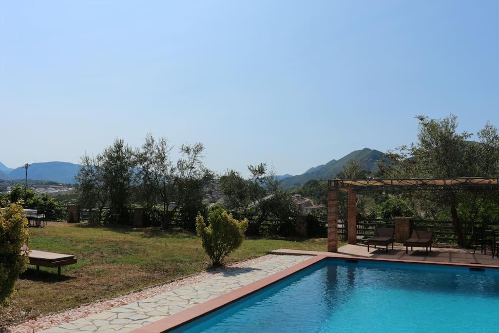 Private Hillside Near Teg Full Privacy * Тирана