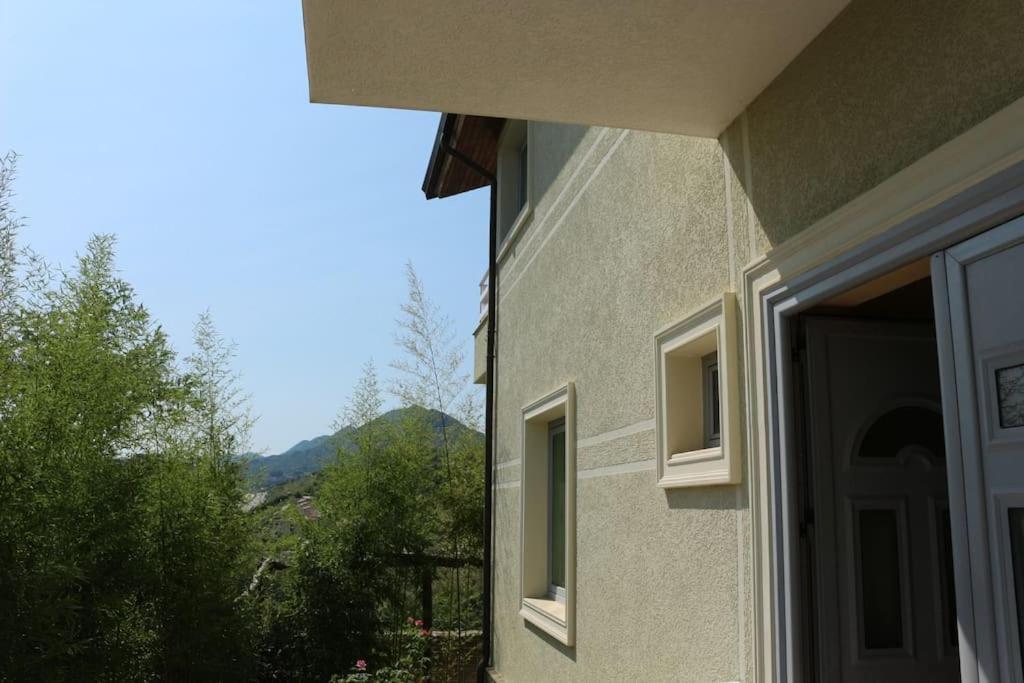 Private Hillside Near Teg Full Privacy